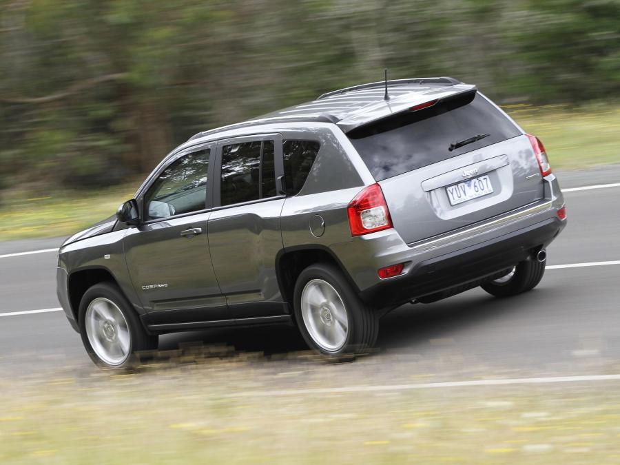  Jeep Compass 2012 года  (AU) (фото 10 из 16)